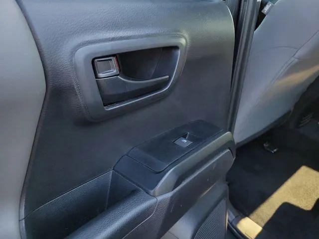 2023 Toyota Tacoma SR V6
