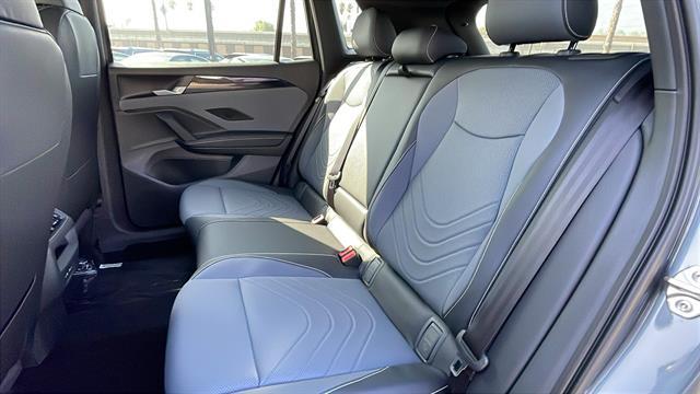 2025 Volkswagen Tiguan 2.0T SE R-Line Black