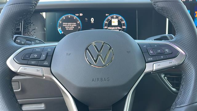 2025 Volkswagen Tiguan 2.0T SE R-Line Black