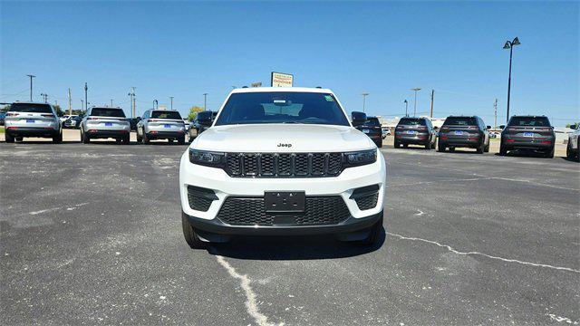 2025 Jeep Grand Cherokee Altitude X 4x2