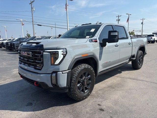 2024 GMC Sierra 2500HD 4WD Crew Cab Standard Bed AT4