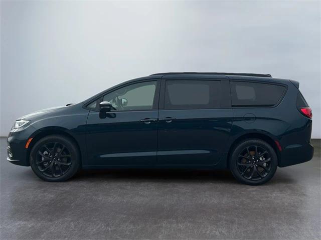 2022 Chrysler Pacifica Limited AWD 2022 Chrysler Pacifica Limited AWD