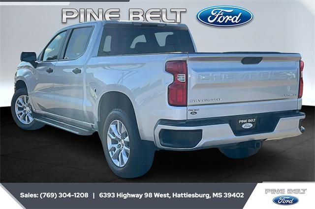 2021 Chevrolet Silverado 1500 2WD Crew Cab Short Bed Custom