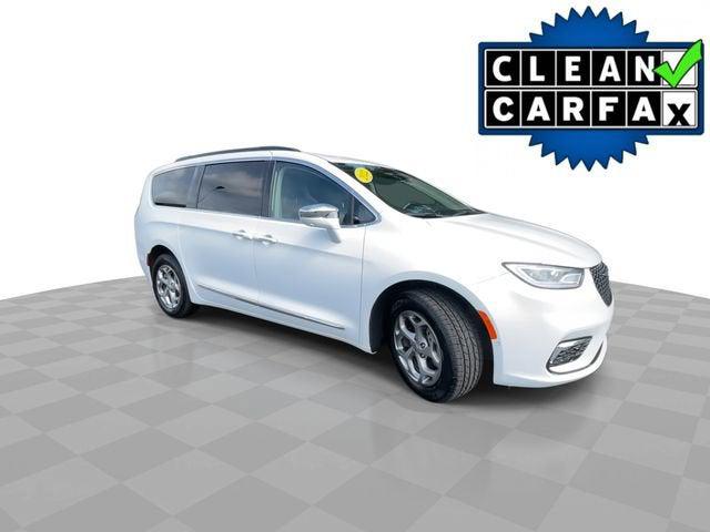 2022 Chrysler Pacifica Limited AWD
