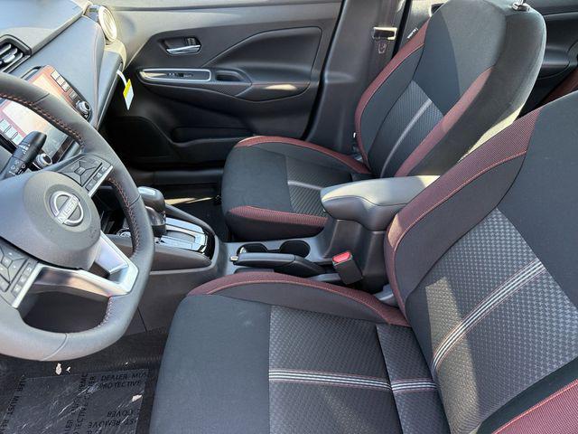 2025 Nissan Versa 1.6 SR