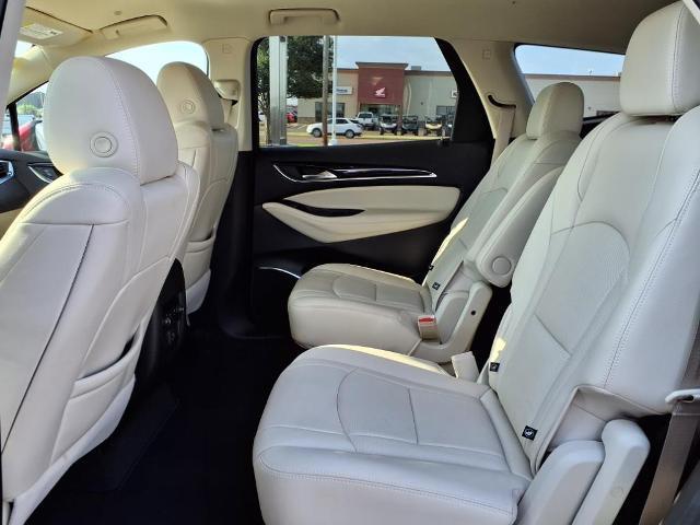 2022 Buick Enclave FWD Essence