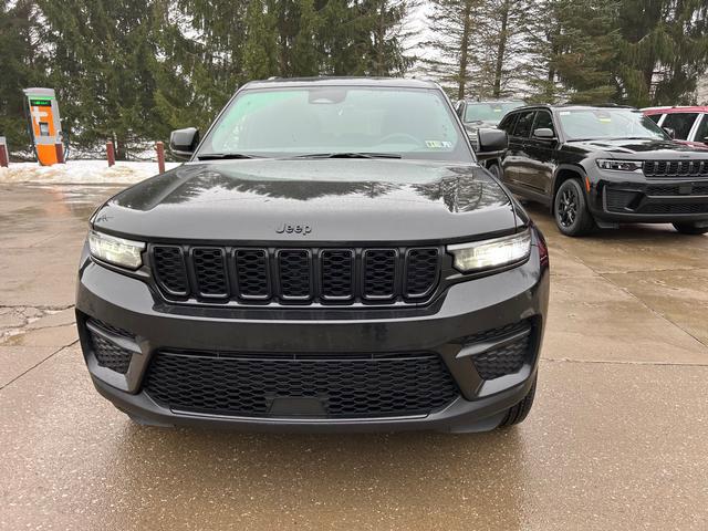 2025 Jeep Grand Cherokee GRAND CHEROKEE ALTITUDE X 4X4