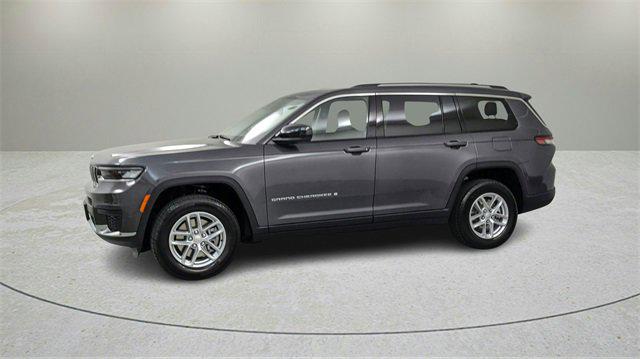 2024 Jeep Grand Cherokee L Laredo 4x2