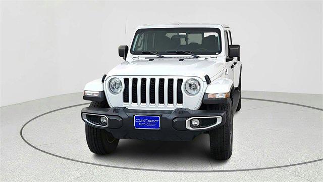 2022 Jeep Gladiator Overland 4x4