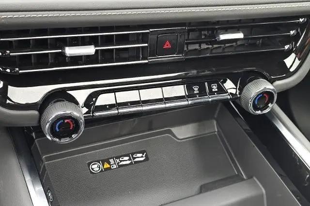 2026 Chevrolet Suburban Premier, 4WD