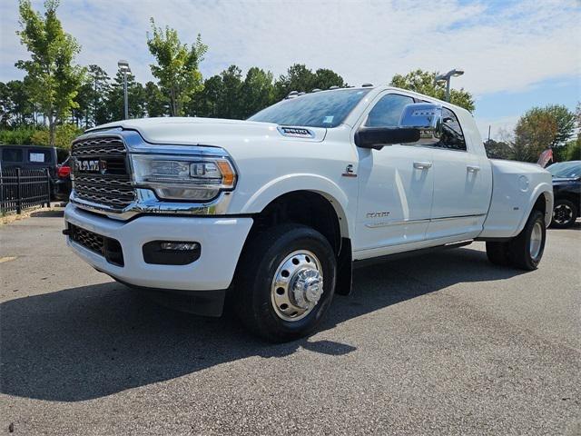 2024 RAM 3500 Limited Mega Cab 4x4 64 Box