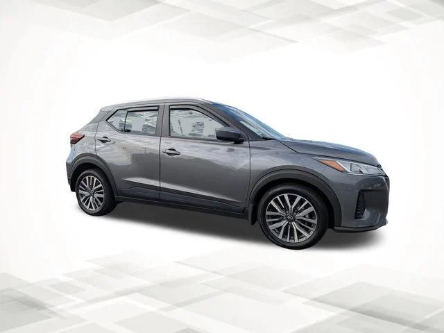 2024 Nissan Kicks SV Xtronic CVT