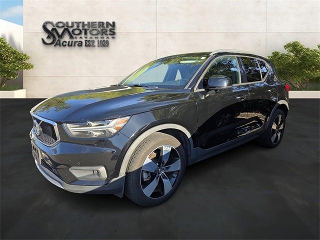 2021 Volvo XC40 T5 Momentum 2021 Volvo XC40 T5 Momentum