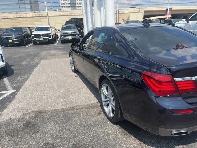 2014 BMW 750i 750i