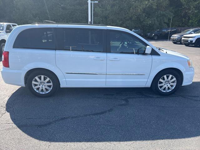 2014 Chrysler Town and Country Touring