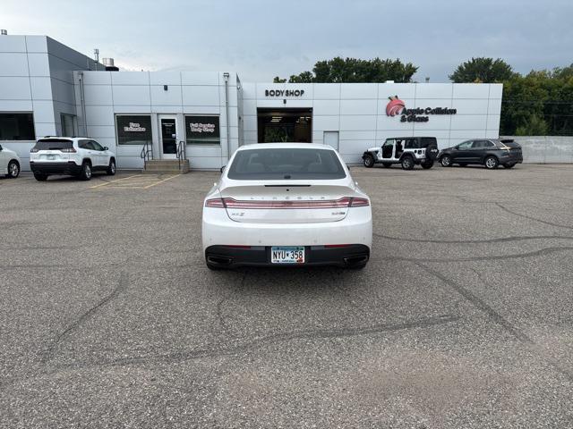 2016 Lincoln MKZ Base