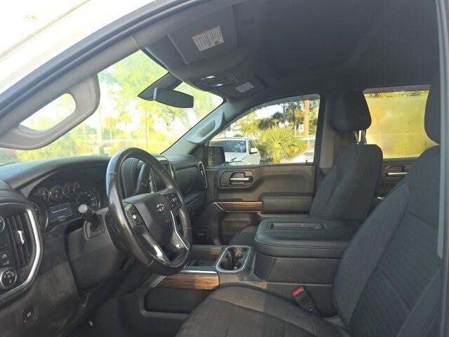 2020 Chevrolet Silverado 1500 2WD Crew Cab Short Bed RST