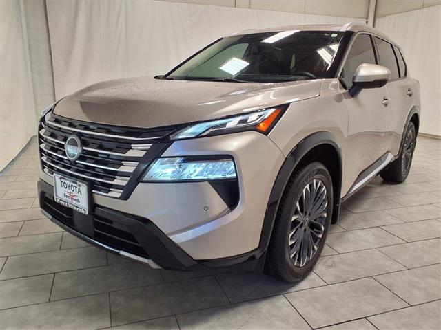 2024 Nissan Rogue Platinum FWD