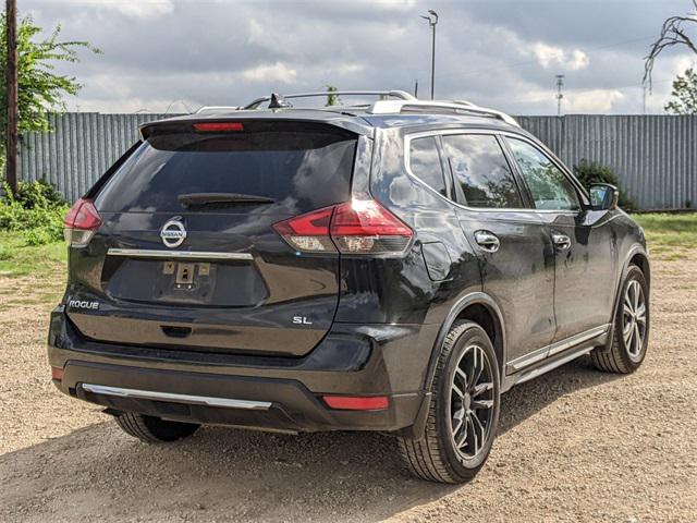 2017 Nissan Rogue SL