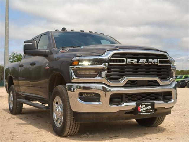 2025 RAM 2500 Tradesman Crew Cab 4x4 64 Box