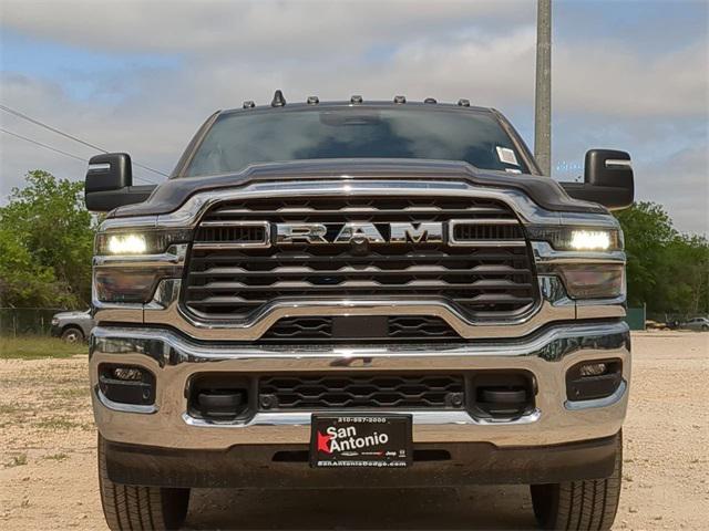 2025 RAM 2500 Tradesman Crew Cab 4x4 64 Box