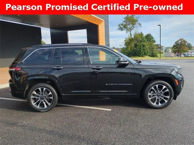 2022 Jeep Grand Cherokee Overland 4x4 2022 Jeep Grand Cherokee Overland 4x4