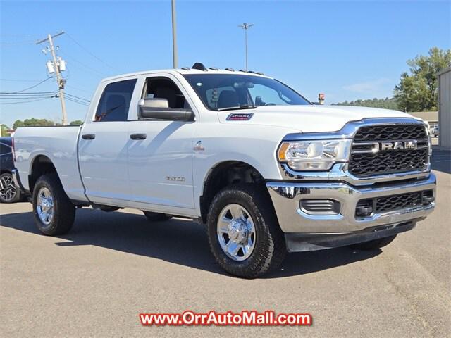 2022 RAM 2500 Tradesman Crew Cab 4x4 64 Box