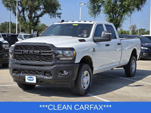 2023 RAM 2500 Tradesman Crew Cab 4x4 8 Box