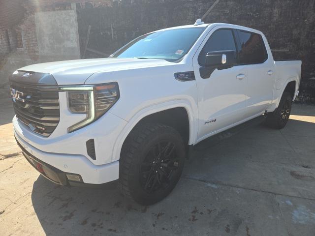 2024 GMC Sierra 1500 4WD Crew Cab Short Box AT4