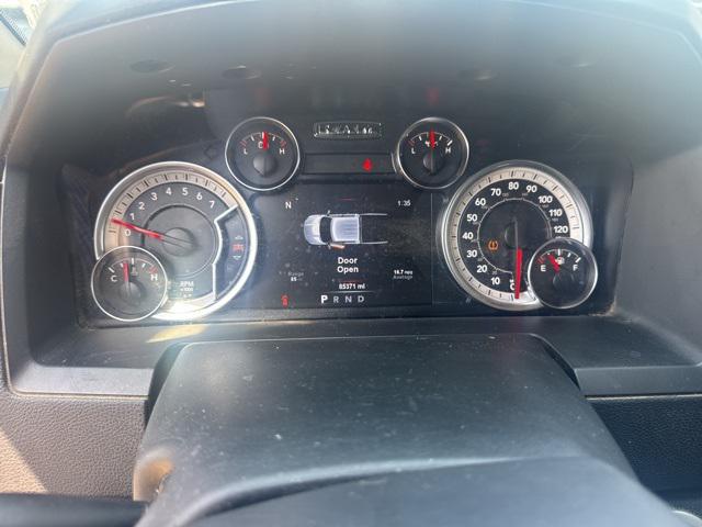 2018 RAM 1500 Laramie Crew Cab 4x4 57 Box