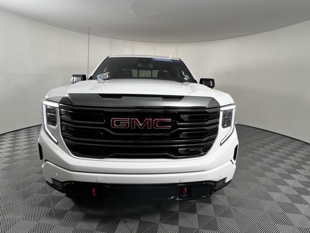 2024 GMC Sierra 1500 4WD Crew Cab Short Box AT4
