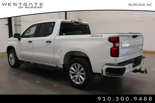 2023 Chevrolet Silverado 1500 4WD Crew Cab Short Bed Custom