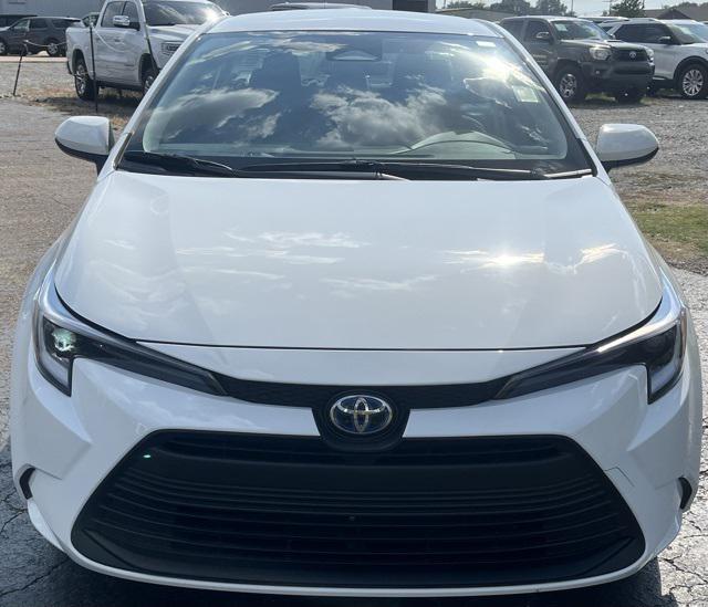 2025 Toyota Corolla Hybrid LE