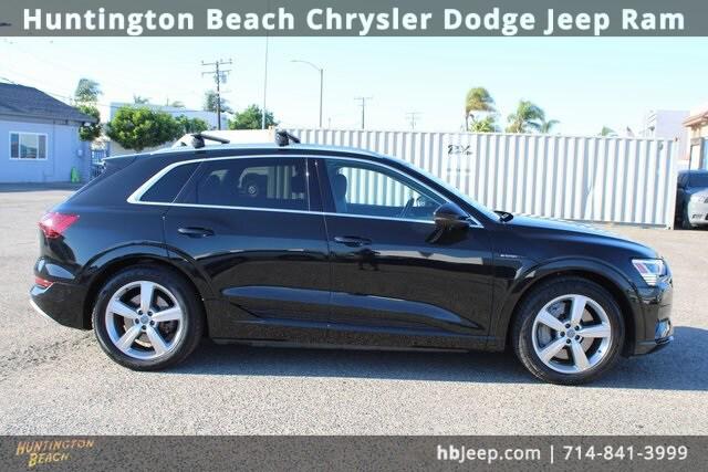 2019 Audi e-tron Premium Plus 2019 Audi e-tron Premium Plus