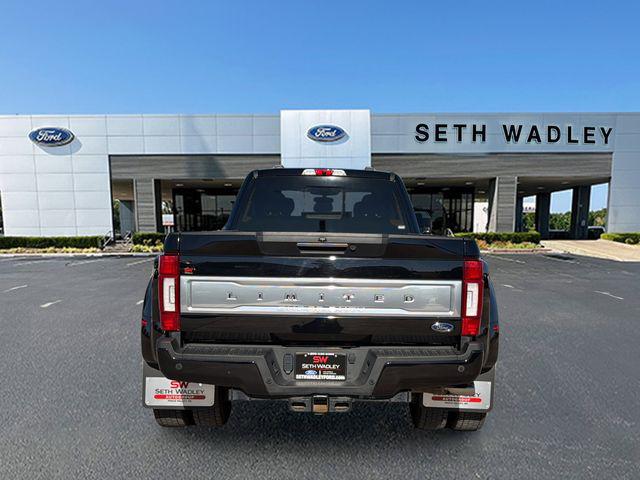 2022 Ford F-450 Limited