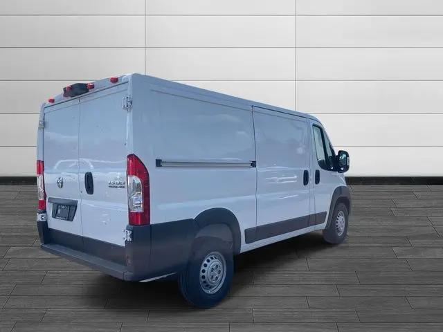 2026 Ram ProMaster Cargo Van Tradesman Low Roof 136" WB w/Pass Seat