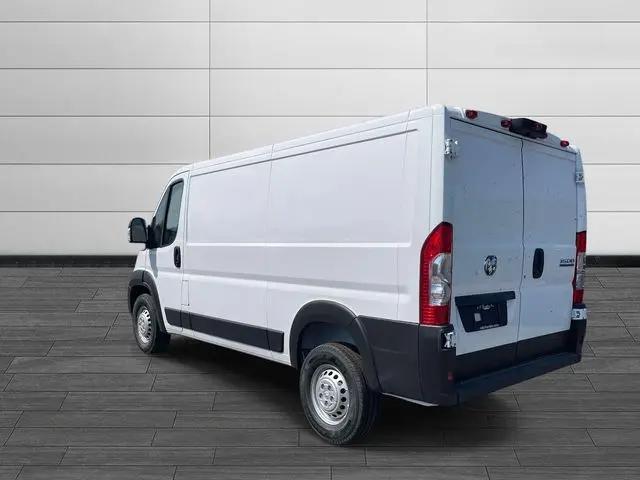 2026 Ram ProMaster Cargo Van Tradesman Low Roof 136" WB w/Pass Seat