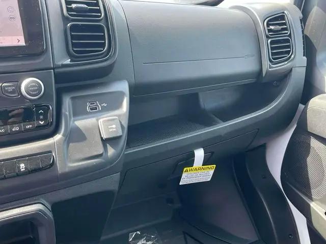 2026 Ram ProMaster Cargo Van Tradesman Low Roof 136" WB w/Pass Seat