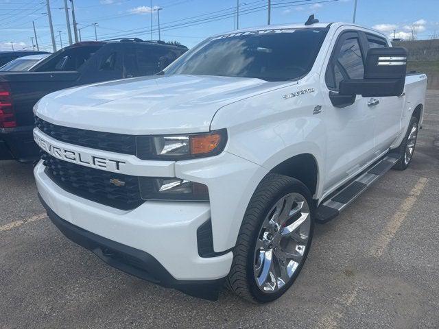 2020 Chevrolet Silverado 1500 4WD Crew Cab Short Bed Custom