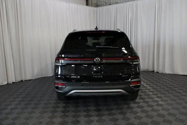 2025 Volkswagen Taos 1.5T SEL