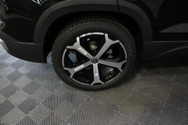2025 Volkswagen Taos 1.5T SEL