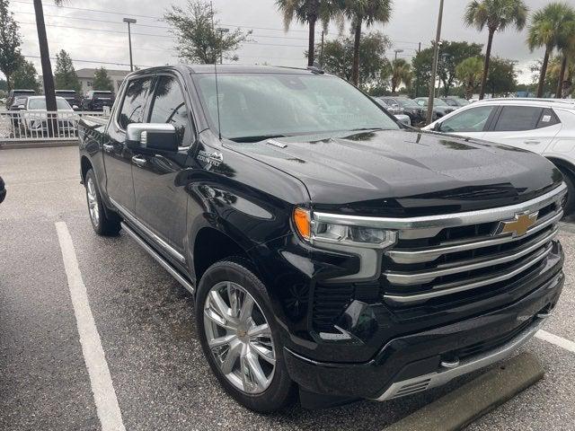 2023 Chevrolet Silverado 1500 4WD Crew Cab Short Bed High Country