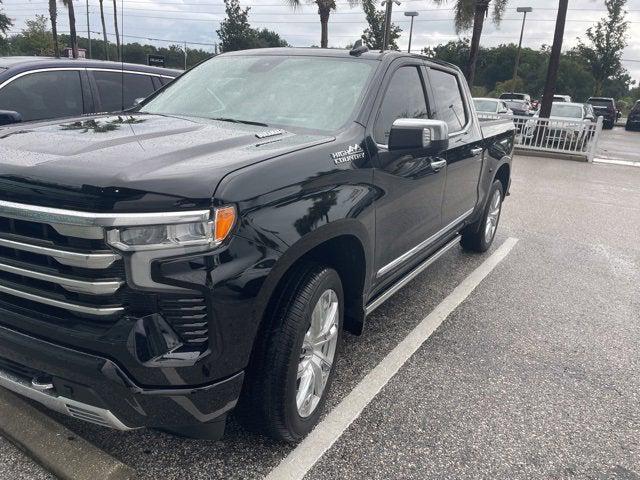 2023 Chevrolet Silverado 1500 4WD Crew Cab Short Bed High Country