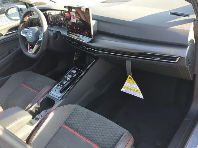 2026 Volkswagen Golf GTI SE