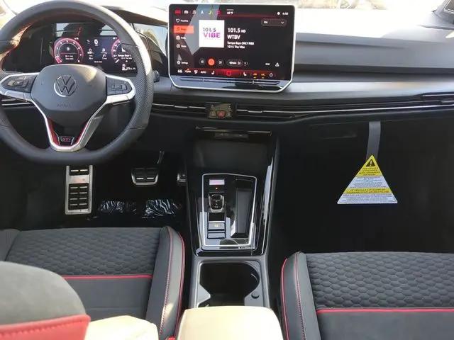 2026 Volkswagen Golf GTI SE