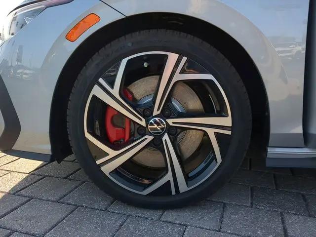 2026 Volkswagen Golf GTI SE
