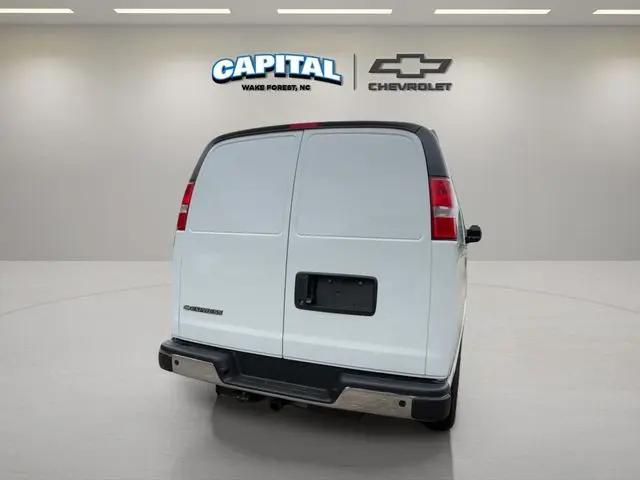 2025 Chevrolet Express Cargo Van RWD 2500 Regular Wheelbase WT