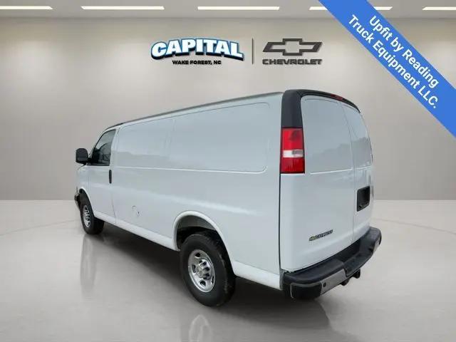 2025 Chevrolet Express Cargo Van RWD 2500 Regular Wheelbase WT