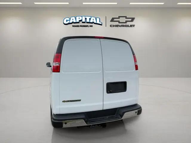 2025 Chevrolet Express Cargo Van RWD 2500 Regular Wheelbase WT