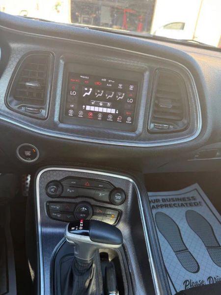 2016 Dodge Challenger R/T Plus